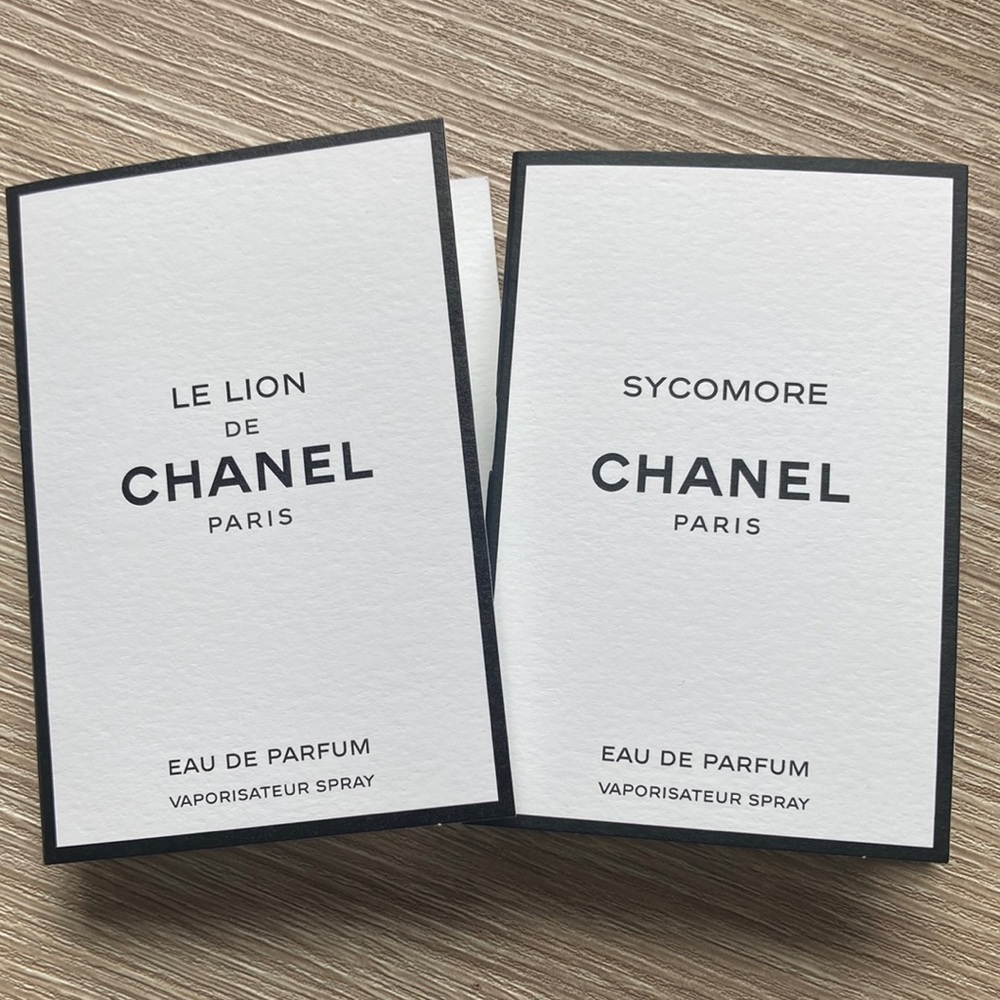 CHANEL le lion and stcomore